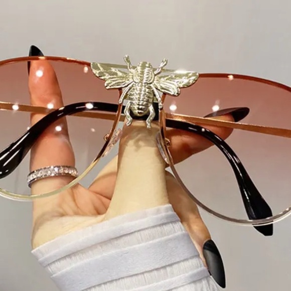 Gold Gucci Aviators pink lens tint Nwt - Picture 1 of 8